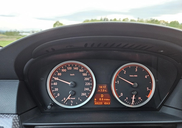BMW Seria 5 cena 35400 przebieg: 305250, rok produkcji 2006 z Dąbrowa Górnicza małe 232